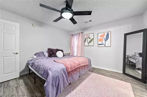 909 N 2nd Ter, Barling, AR 72923 photo 10