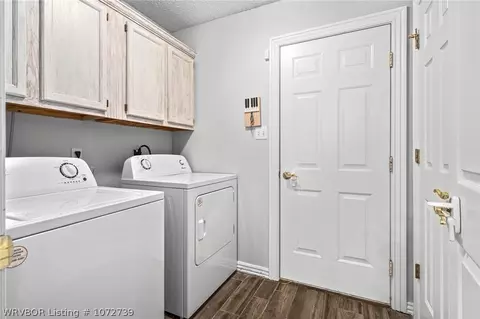 909 N 2nd Ter, Barling, AR 72923 photo 16