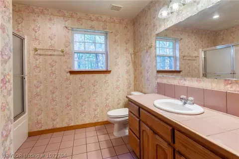 Bath - 12601 Parnell Ln, Fort Smith, AR 72916 photo 1 of 4