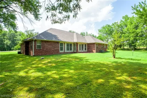 Exterior - 12601 Parnell Ln, Fort Smith, AR 72916 photo 8 of 12