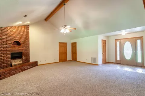 Living - 12601 Parnell Ln, Fort Smith, AR 72916 photo 3 of 3