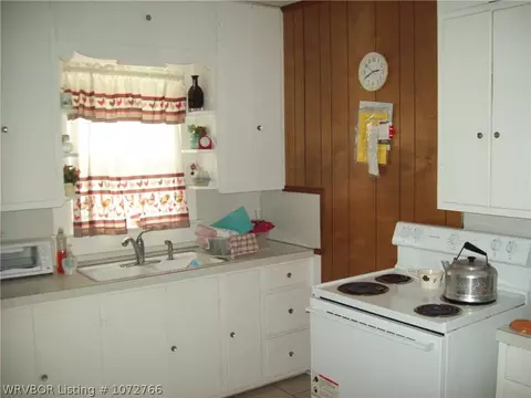 Kitchen - 607 School St, Ozark, AR 72949 photo 1 of 1