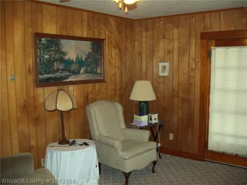 Living - 607 School St, Ozark, AR 72949 photo 1 of 1