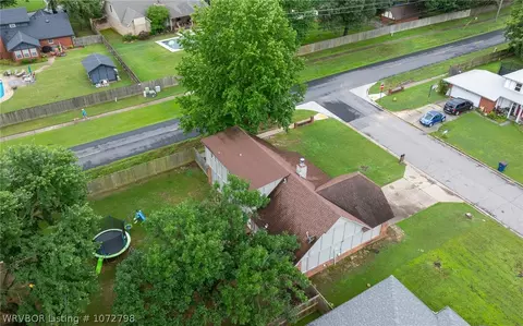 View/Area - 3117 S 100th St, Fort Smith, AR 72903 photo 5 of 7