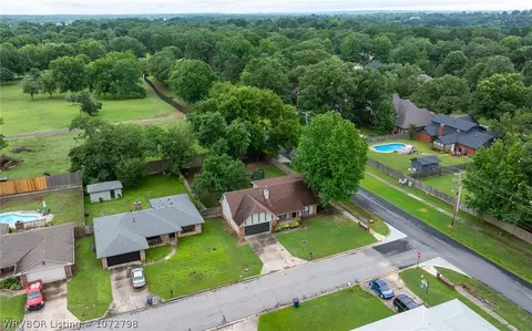 View/Area - 3117 S 100th St, Fort Smith, AR 72903 photo 6 of 7