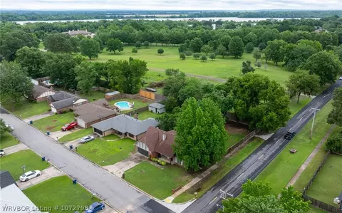 View/Area - 3117 S 100th St, Fort Smith, AR 72903 photo 7 of 7