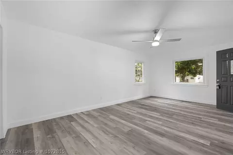 Living - 531 N 35th St, Fort Smith, AR 72903 photo 2 of 2