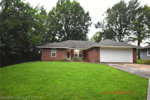 620 W Denton Ave, Sallisaw, OK 74955