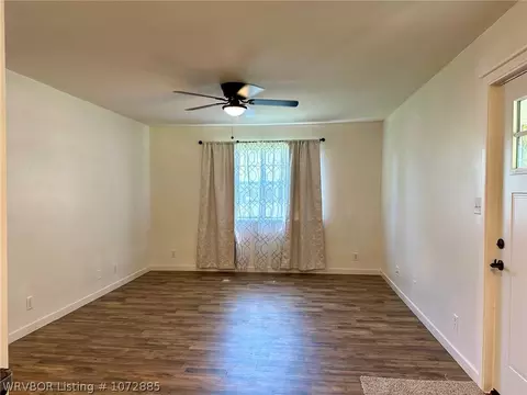 Living - 300 Miller St, Altus, AR 72821 photo 1 of 6