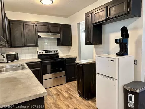 Kitchen - 300 Miller St, Altus, AR 72821 photo 4 of 4