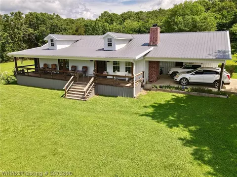 1150 White Oak Rd, Waldron, AR 72958
