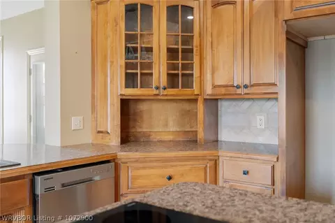 Kitchen - 5808 Cedar Break Dr, Fort Smith, AR 72916 photo 6 of 7