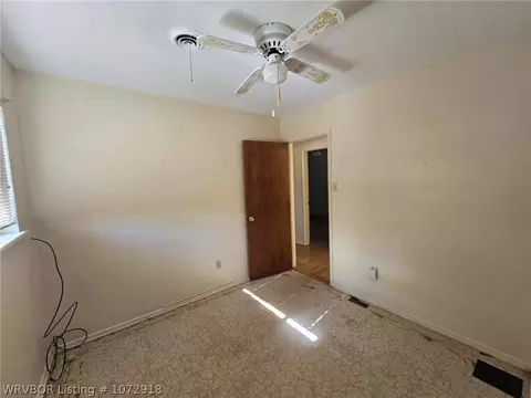 Bedroom - 7918 Colony Ln, Fort Smith, AR 72908 photo 2 of 5