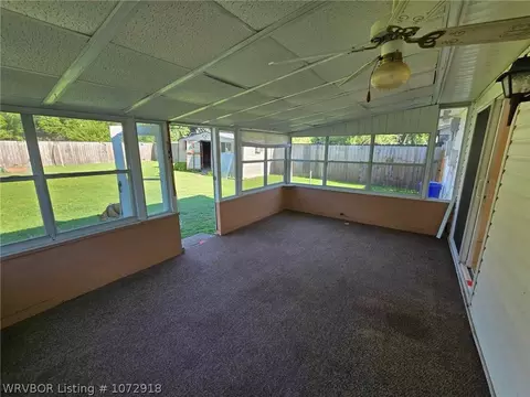 Exterior - 7918 Colony Ln, Fort Smith, AR 72908 photo 7 of 10
