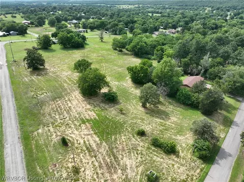 tbd 9th St, Howe, OK 74940 photo 3