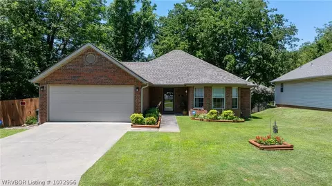 413 N 15 St, Van Buren, AR 72956
