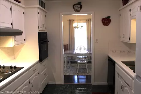 5801 Apache, Fort Smith, AR 72904 photo 35