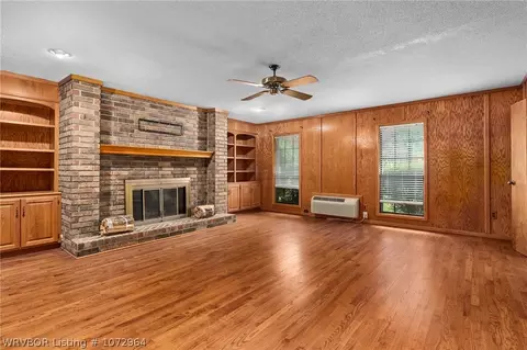 Living - 4907 S X St, Fort Smith, AR 72903 photo 1 of 6