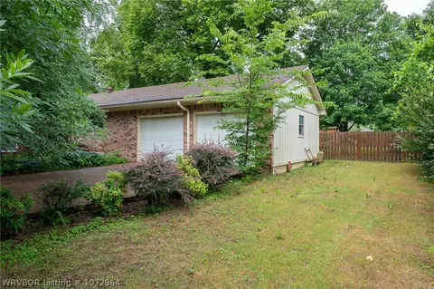 Exterior - 4907 S X St, Fort Smith, AR 72903 photo 9 of 10