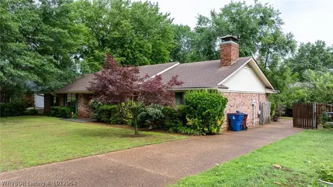 Exterior - 4907 S X St, Fort Smith, AR 72903 photo 5 of 10