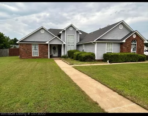 1722 Sugarberry Cir, Greenwood, AR 72936