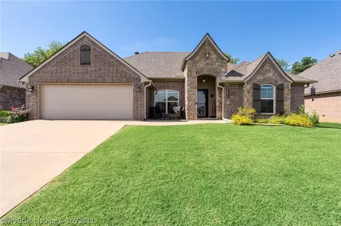 5600 Thomas Rd, Fort Smith, AR 72916