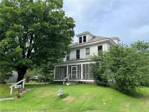 Exterior - 1202 N 37th St, Fort Smith, AR 72904 photo 4 of 9