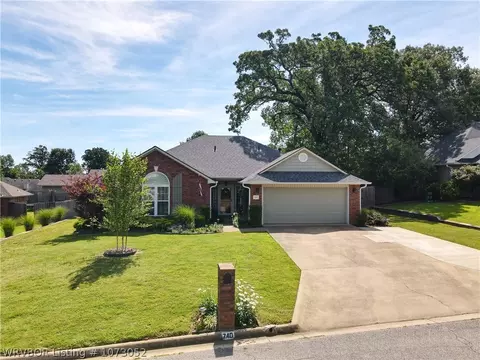 740 Eastern Hills Dr, Greenwood, AR 72936