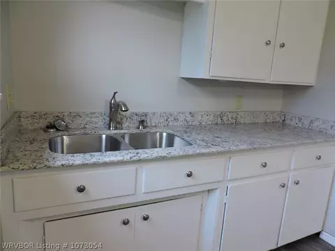 Kitchen - 3605 Northview Dr, Fort Smith, AR 72904 photo 3 of 3