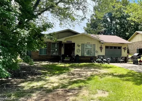 1512 14th Cir, Barling, AR 72923