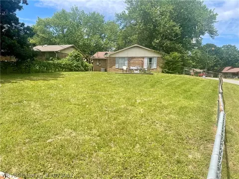 1512 14th Cir, Barling, AR 72923 photo 25