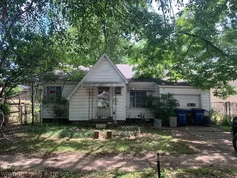 1114 39th St, Fort Smith, AR 72904