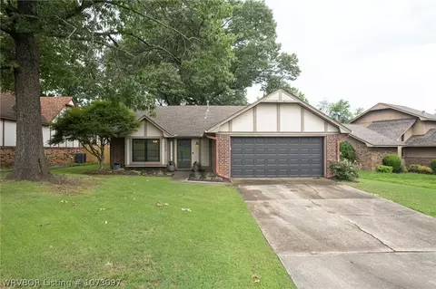 9324 Belhaven, Fort Smith, AR 72908 photo 3