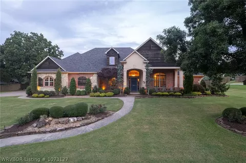 3711 Ashebury Pt, Greenwood, AR 72936