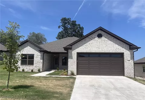 9105 Wayne Xing, Fort Smith, AR 72916