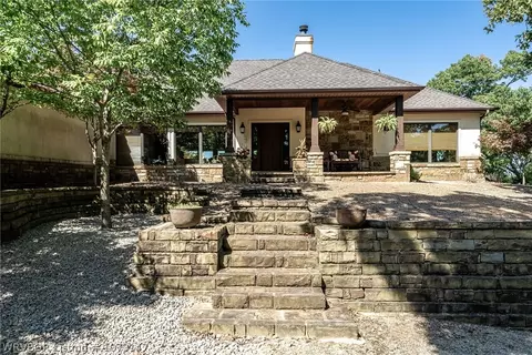 16207 Moore Ln, Mountainburg, AR 72946