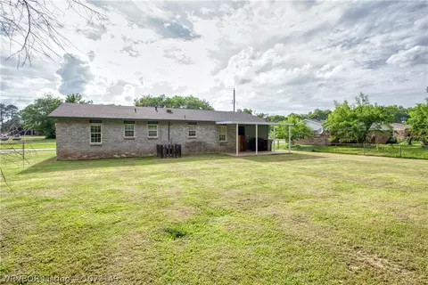 502 8th St, Barling, AR 72923 photo 22