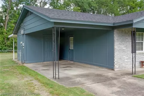 502 8th St, Barling, AR 72923 photo 4