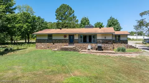10716 N Highway 71, Mountainburg, AR 72946