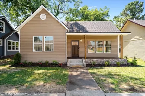 518 S 18th St, Fort Smith, AR 72901