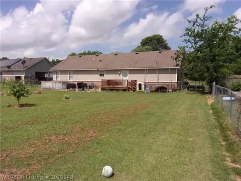 Exterior - 1006 2nd St, Ozark, AR 72949 photo 10 of 15