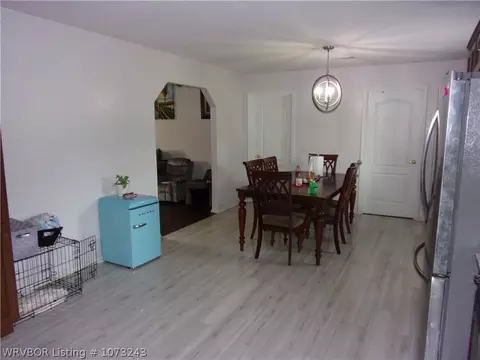 Dining - 1006 2nd St, Ozark, AR 72949 photo 2 of 2