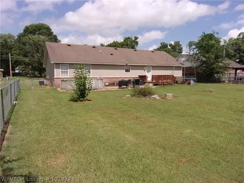 Exterior - 1006 2nd St, Ozark, AR 72949 photo 11 of 15