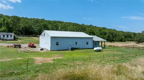 10222 Highway 252, Hackett, AR 72937 photo 4