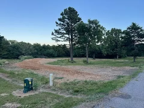 000 Forest Ridge Rd, Poteau, OK 74953