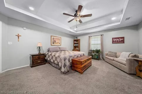 Bedroom - 8608 Skypark Dr, Fort Smith, AR 72903 photo 3 of 5