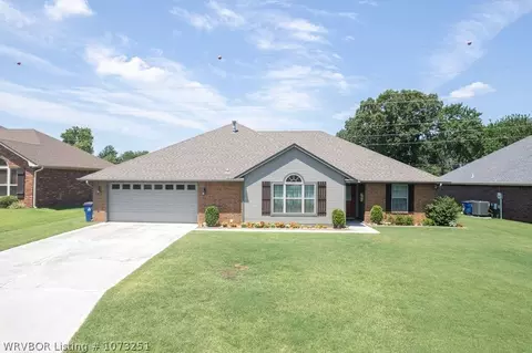8608 Skypark Dr, Fort Smith, AR 72903