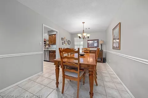 Dining - 8608 Skypark Dr, Fort Smith, AR 72903 photo 1 of 2