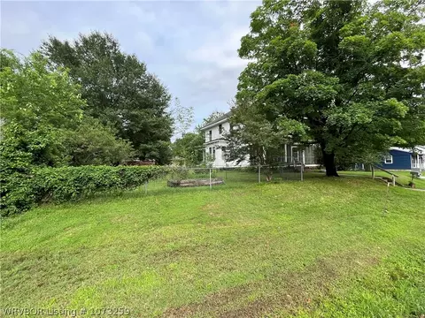 1204 N 37th St, Fort Smith, AR 72904