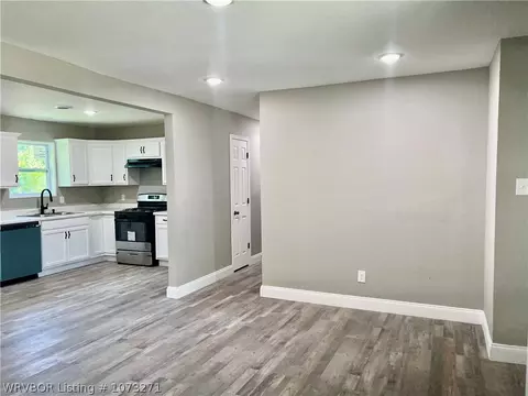 Living - 2006 Barbara Ln, Lavaca, AR 72941 photo 6 of 6